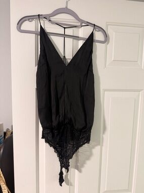 Express Black Satin V-Neck Lace Hem Bodysuit